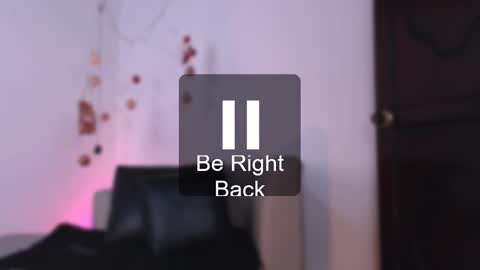 Snapshot of deivy_gram chatting on 12.26.24 DEIVY online show from 12.26.24