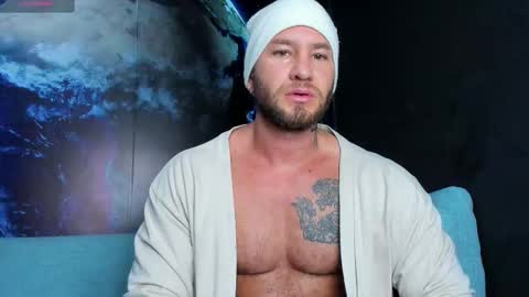 Snapshot of delessandro_world chatting on 02.22.26 Delessandro online show from 02.22.26