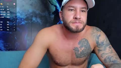 Snapshot of delessandro_world chatting on 02.27.26 Delessandro online show from 02.27.26