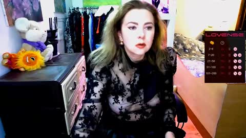 Delicacat online show from 01.19.25