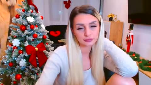 deliciaalove online show from 12.21.25