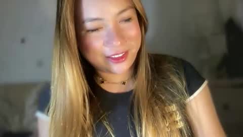 Snapshot of delicious_iya69 chatting on 09.21.25 iyalicious online show from 09.21.25