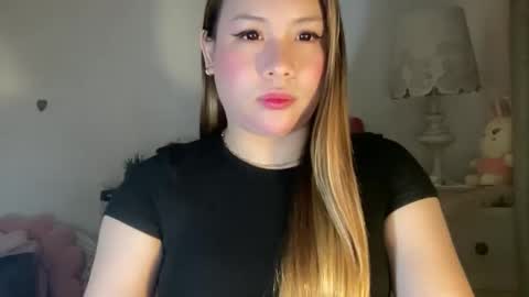 Snapshot of delicious_iya69 chatting on 10.12.25 iyalicious online show from 10.12.25