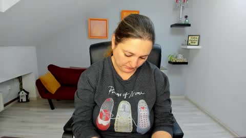 DeliciousLolly online show from 01.19.26