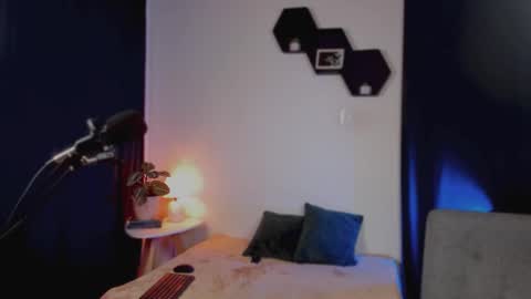 Delilah online show from 02.03.26