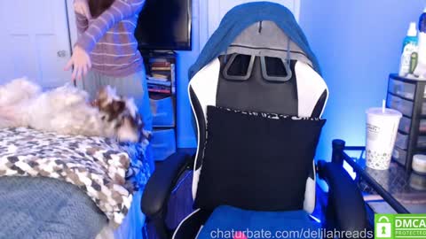 Snapshot of delilahreads chatting on 01.24.25 Delilah online show from 01.24.25