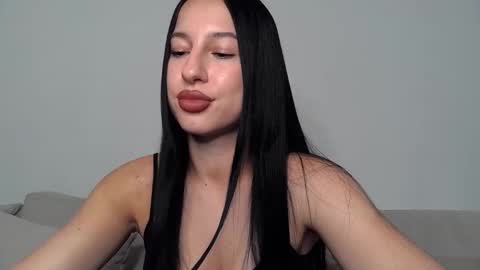 delly_love online show from 09.10.25