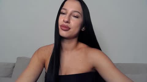 delly_love online show from 09.14.25