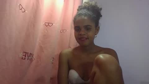 delphine online show from 04.08.26