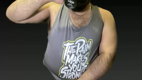 Snapshot of deltawavesformyuse chatting on 10.28.25 David C. R. online show from 10.28.25