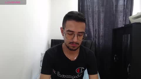 demian_val_4 online show from 03.05.25