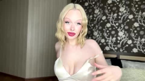 Demi online show from 02.12.26