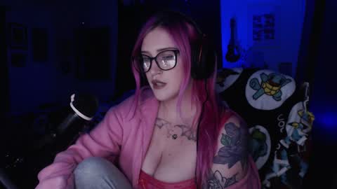 Snapshot of demongf chatting on 02.23.25 Demoness Mina online show from 02.23.25