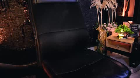 Snapshot of demonkush_ chatting on 10.17.25 DemonKush online show from 10.17.25