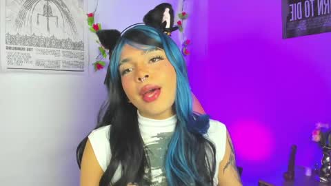 Maki  online show from 05.14.26