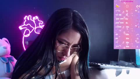 Demy  online show from 12.22.24