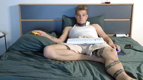 Denis online show from 10.15.25