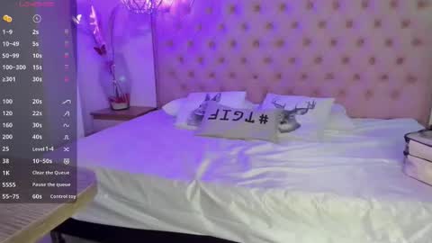 denisse_logan online show from 12.20.25