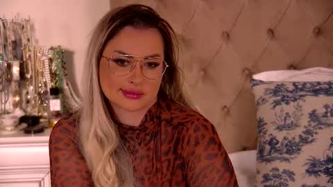 Ela online show from 03.02.26