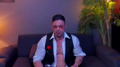 dennis_cox_ online show from 10.30.25