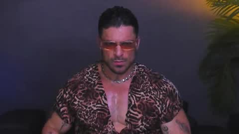 dennis_cox_ online show from 11.26.25