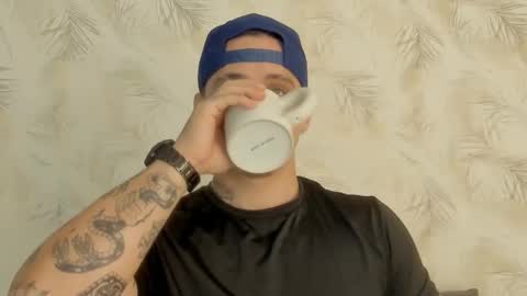 dennis munera online show from 02.28.25