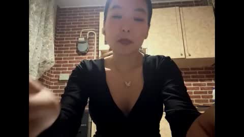 Emma online show from 09.24.25