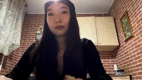 Emma online show from 09.25.25