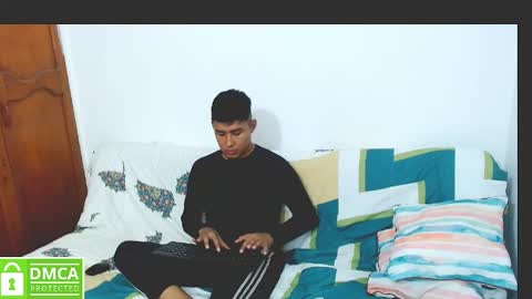 Denzel online show from 05.04.26