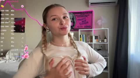 Vi  Victoria online show from 04.15.26