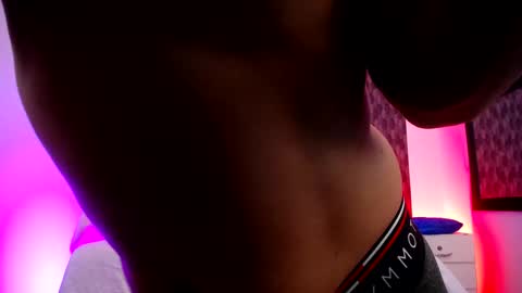 Dereck  online show from 11.22.25