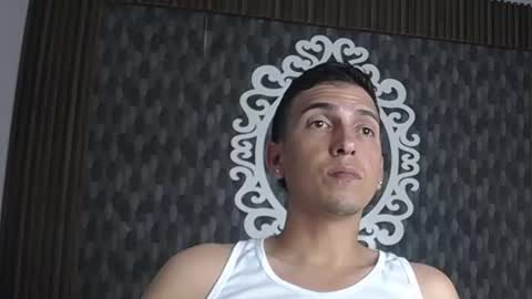 Dereck online show from 06.14.26