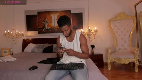 Snapshot of dereckandjake chatting on 12.23.24 Dereck and Jake online show from 12.23.24