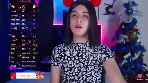 Derek independent online show from 01.02.25