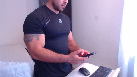 Derek online show from 12.08.24