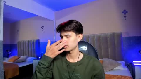 derek_sinn online show from 04.15.26