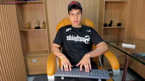 derek_voss online show from 04.23.26