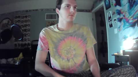 Snapshot of derekdings chatting on 12.18.24 derekdings online show from 12.18.24