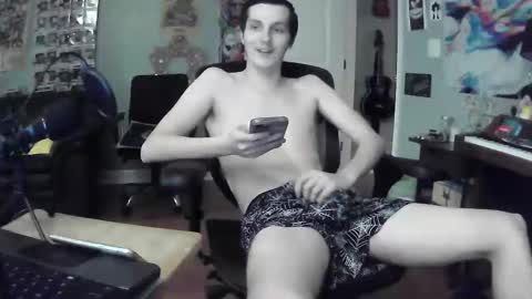 Snapshot of derekdings chatting on 02.08.25 derekdings online show from 02.08.25