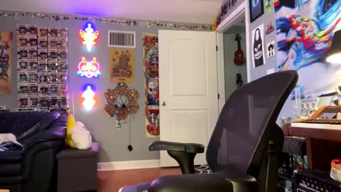 Snapshot of derekdings chatting on 09.18.25 derekdings online show from 09.18.25