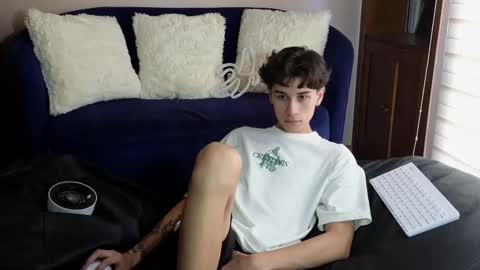 Derek online show from 11.15.25