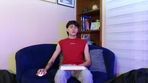Derek online show from 06.10.26