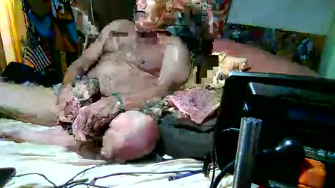 Snapshot of derick1961 chatting on 02.04.26 derick1961 online show from 02.04.26