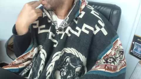     online show from 10.01.25