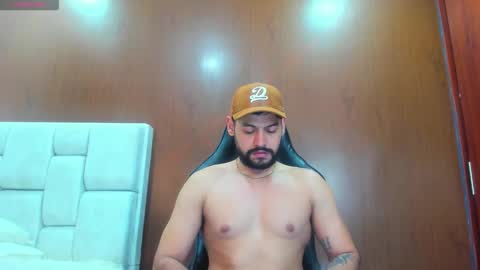 DerryBigger CM online show from 03.14.26