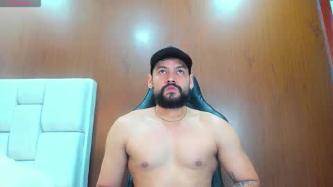 DerryBigger CM online show from 03.22.26