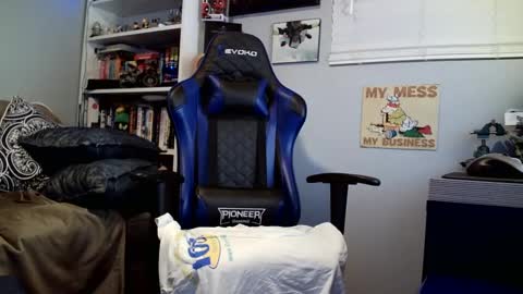 Snapshot of desertknight56 chatting on 01.07.25 D K online show from 01.07.25