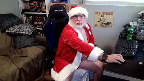 Snapshot of desertknight56 chatting on 01.18.25 D K online show from 01.18.25