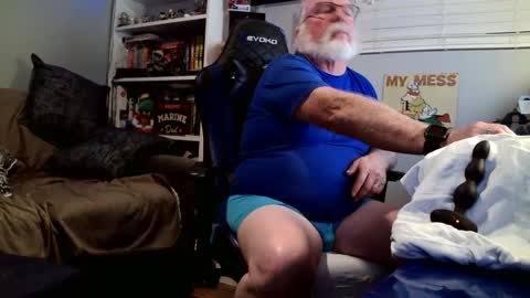 Snapshot of desertknight56 chatting on 02.11.25 D K online show from 02.11.25