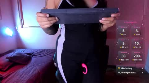 NTMY guys im a kinda desi from Medellin  online show from 12.02.25